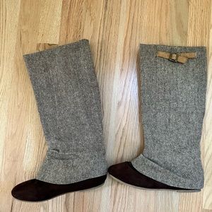 Joyfolie Wool boots size youth 2. Barely worn